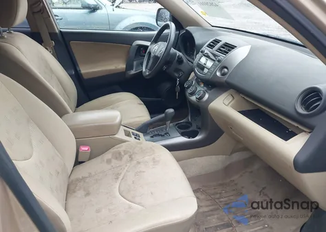 2010 Toyota Rav4 z USA, uszkodzony, nr VIN JTMBF4DV9AD025509